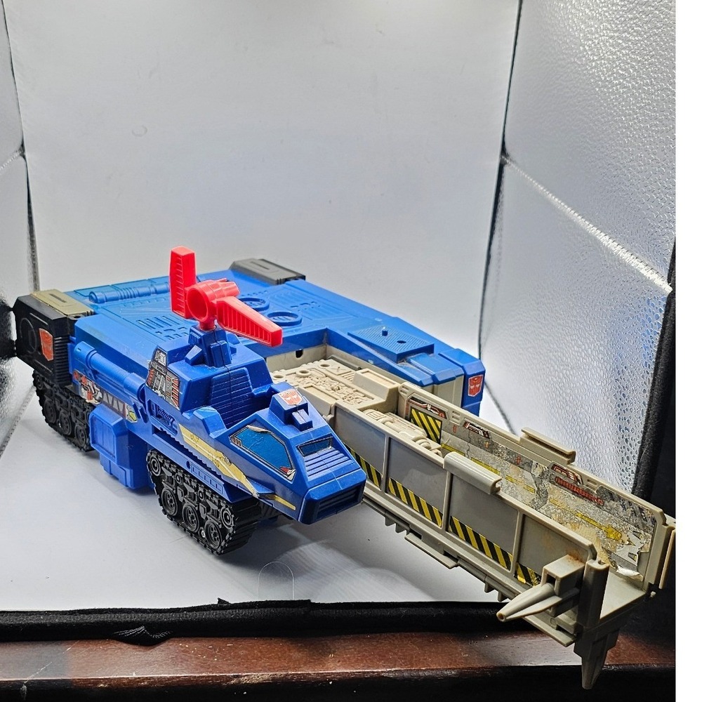 Vintage Transformers G1 Ultra Magnus Trailer Base Hasbro 1984 Blue Grey Toy